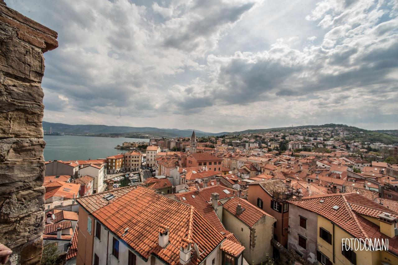 Castello Di Muggia Bed and Breakfast Exterior foto