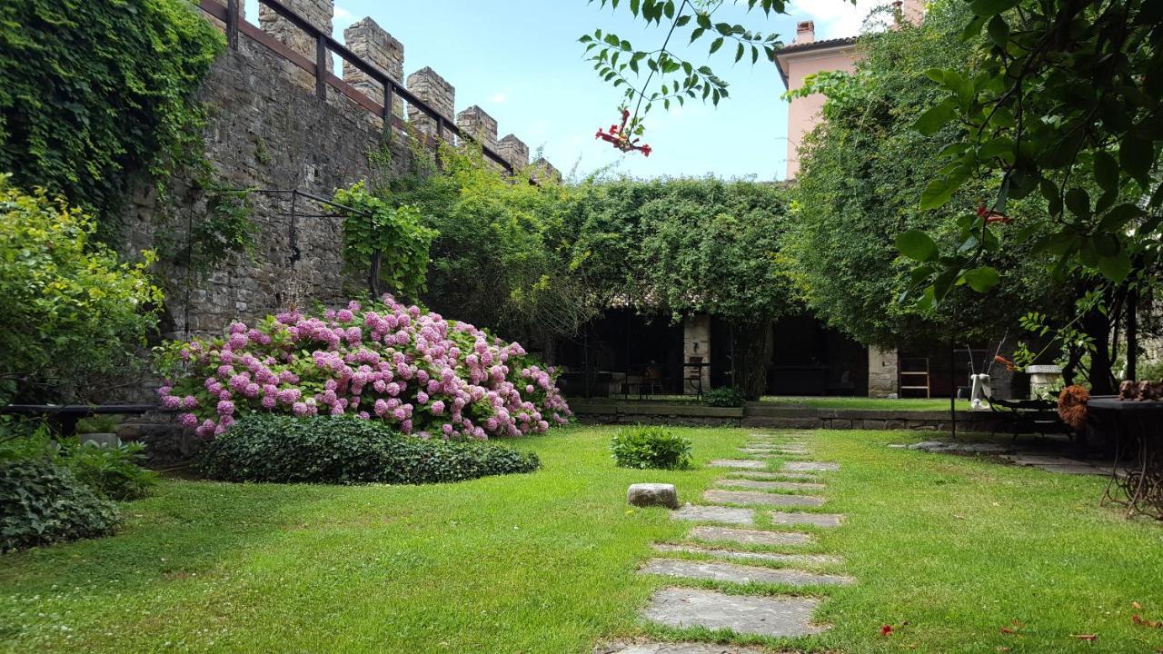 Castello Di Muggia Bed and Breakfast Exterior foto
